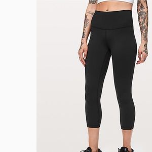 Lululemon wunder under crop size 8